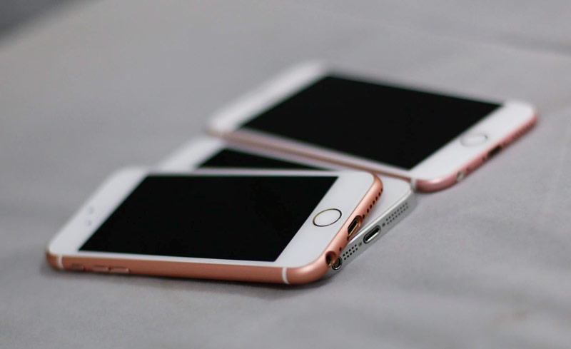 Видеофакт: в Китае уже можно купить 4-дюймовый «iPhone SE» – за неделю до официальной презентации